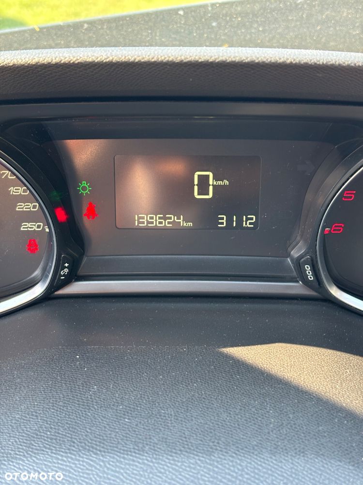 Peugeot 308 1.5 BlueHDi Allure S&S - 35