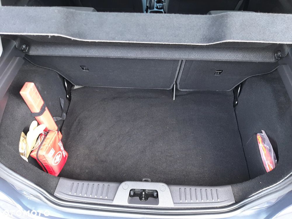 Ford Fiesta 1.25 Titanium EU5 - 21