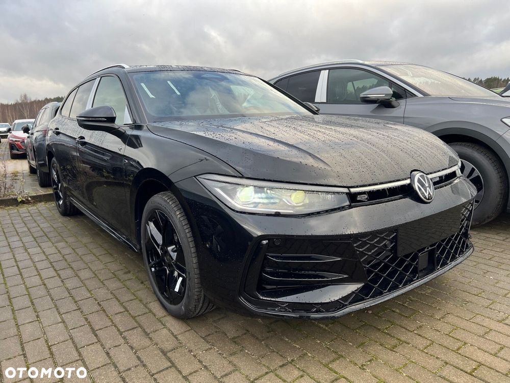 Volkswagen Passat - 2