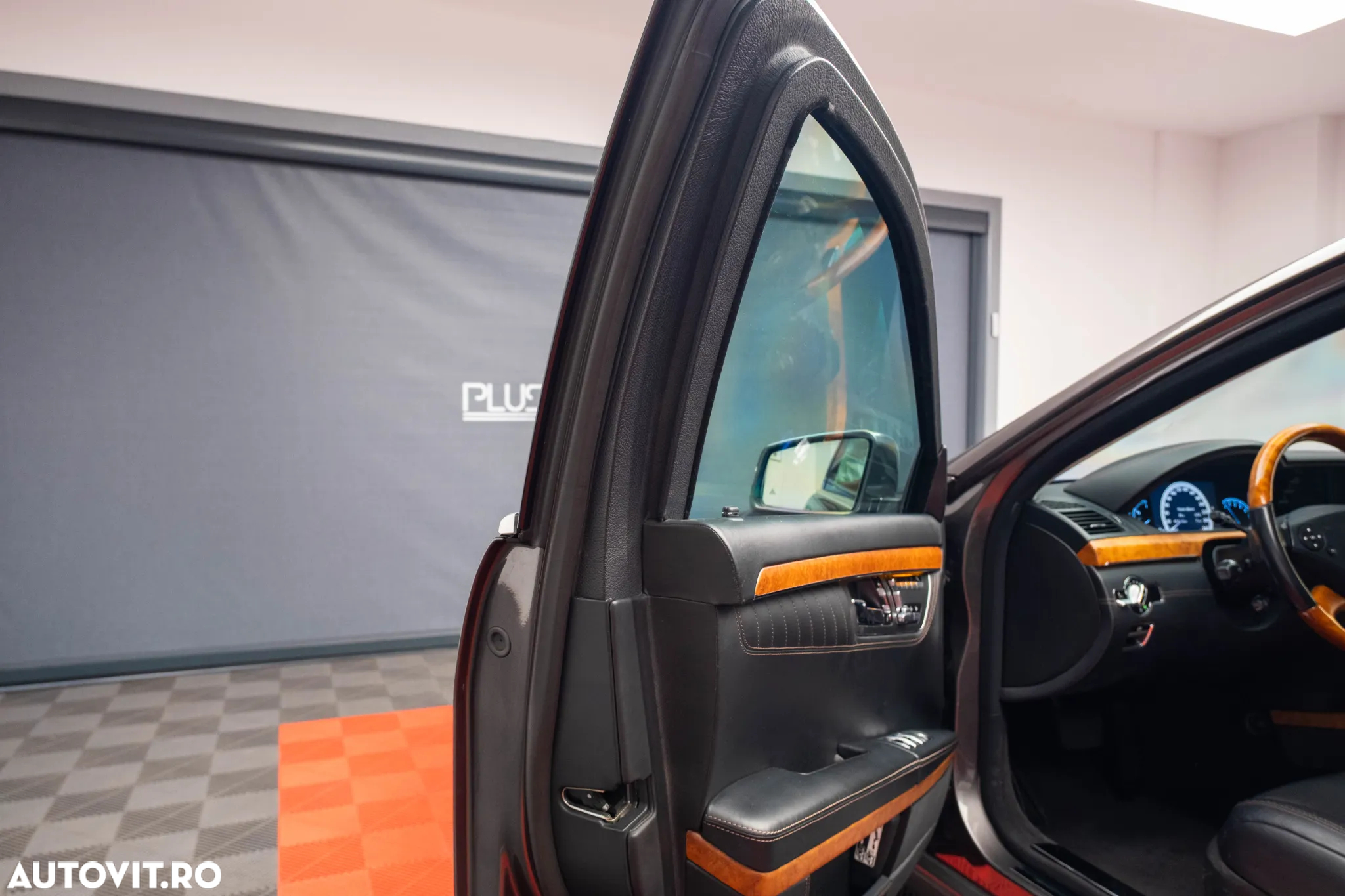 Mercedes-Benz S 600 Long Aut - 15