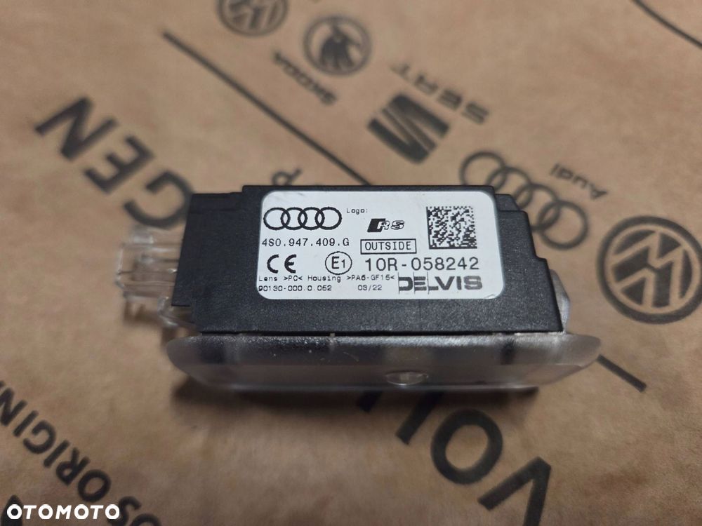 audi rs projektor lampka drzwi lewych 4s0947409g - 2