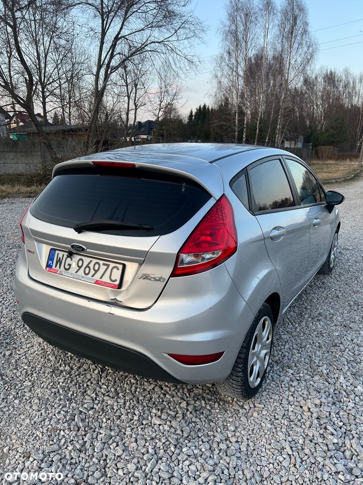 Ford Fiesta 1.4 TDCi Ambiente - 4