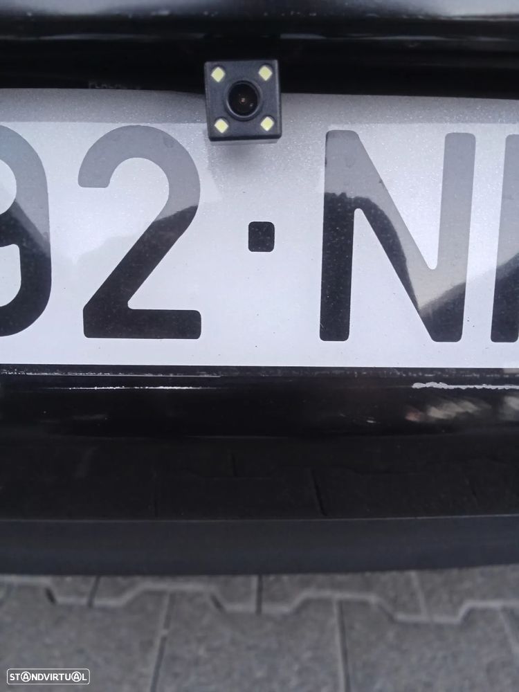 VW Golf 1.4i 25 Anos - 7
