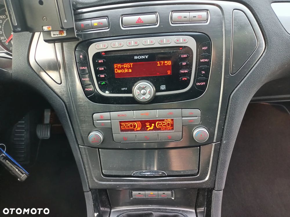 Ford Mondeo 2.0 Titanium - 13