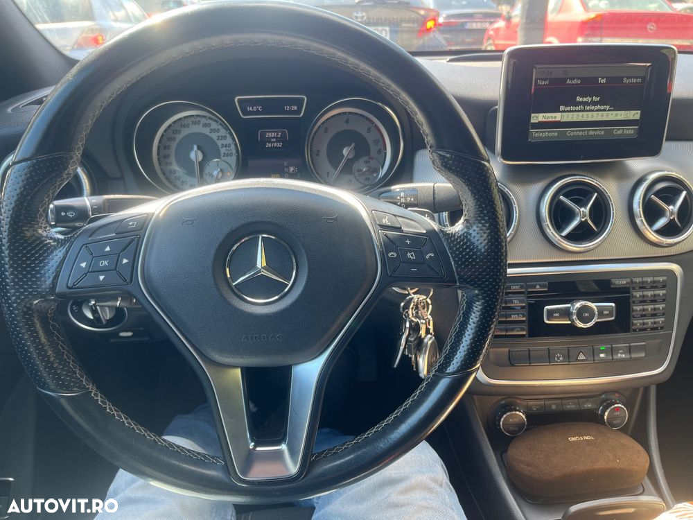 Mercedes-Benz CLA 200 CDI 7G-DCT - 12