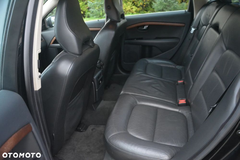 Volvo V70 - 24