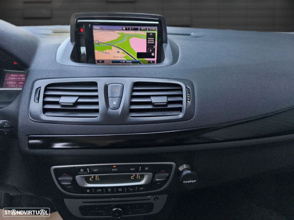 Renault Mégane 1.5 dCi Bose Edition - 11