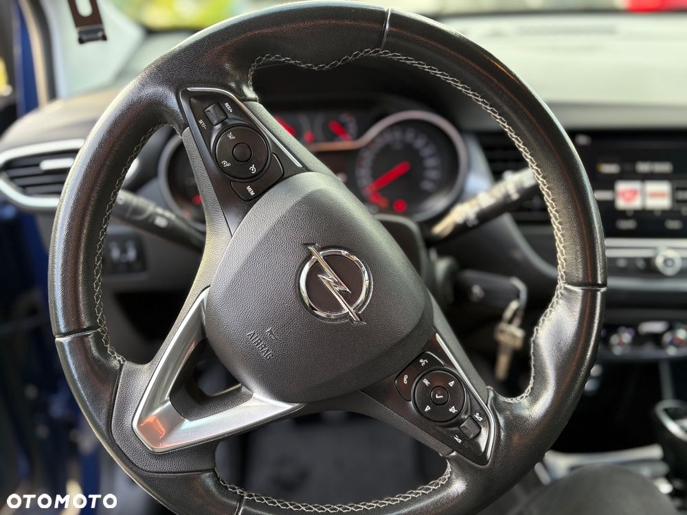Opel Crossland X - 10