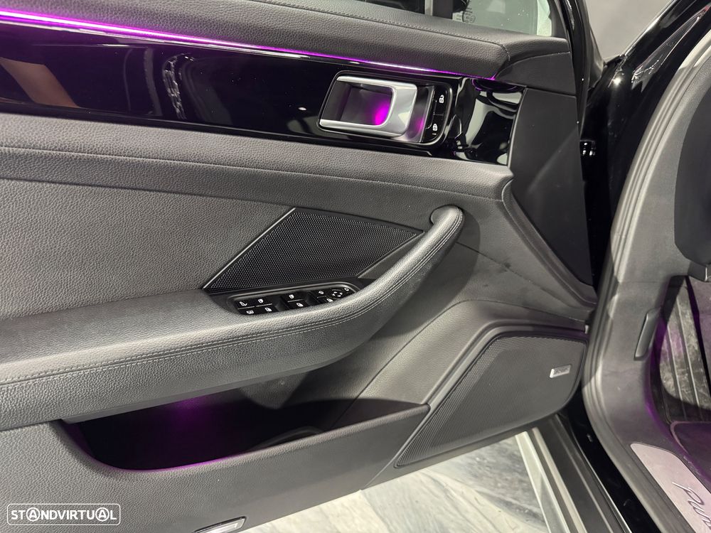 Porsche Panamera 4 E-Hybrid - 13