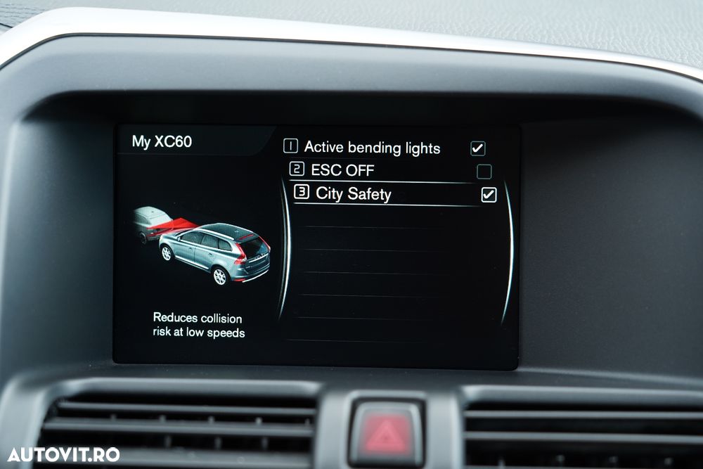 Volvo XC 60 - 13