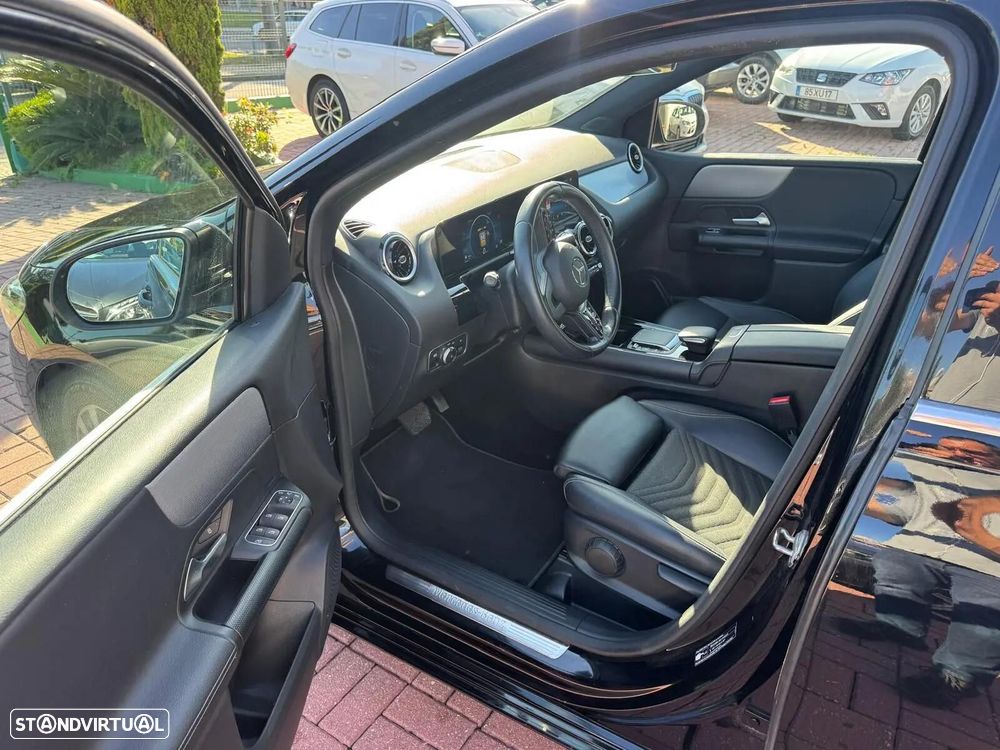 Mercedes-Benz B 180 - 21