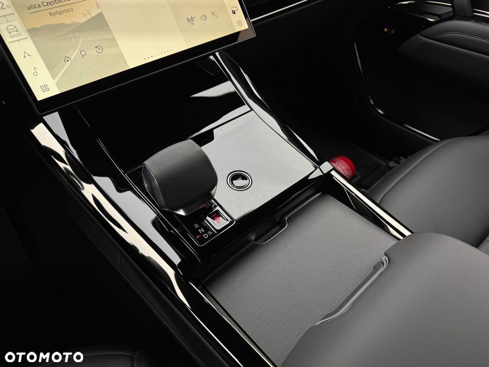 Land Rover Range Rover Sport - 12