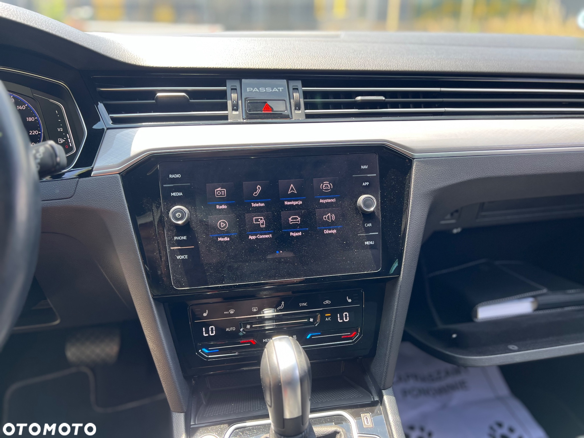 Volkswagen Passat 2.0 TDI Elegance DSG - 27