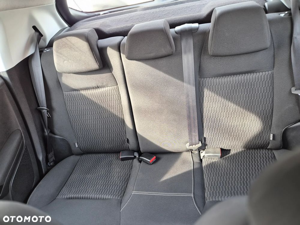 Peugeot 208 1.6 BlueHDi Allure S&S - 13