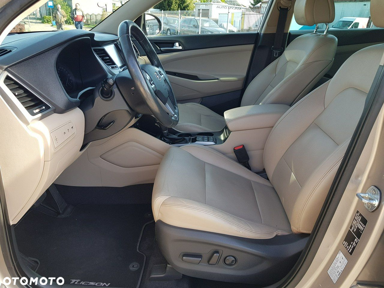 Hyundai Tucson - 9