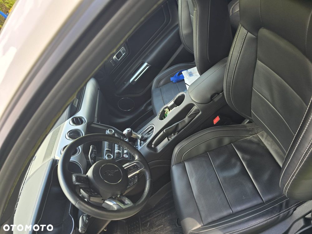 Ford Mustang 5.0 Ti-VCT V8 GT - 6