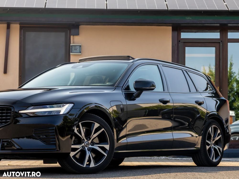 Volvo V60 T8 AWD Recharge Geartronic RDesign - 11