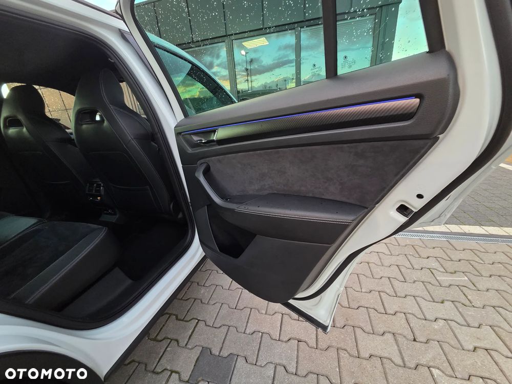 Skoda Kodiaq 2.0 TDI 4x4 Sportline DSG - 32