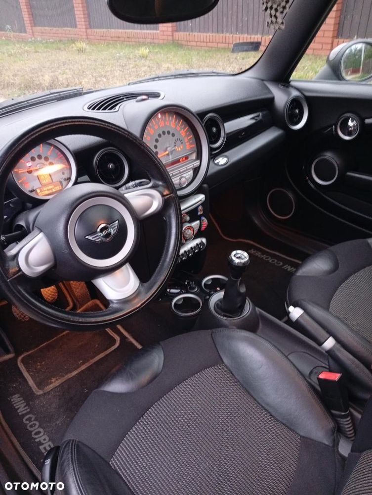 MINI Cooper - 4