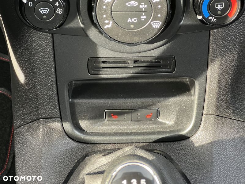 Ford Fiesta 1.25 Ambiente - 21