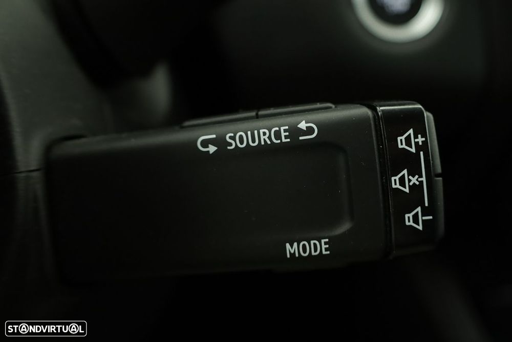 Renault Captur 1.0 TCe Techno Bi-Fuel - 19