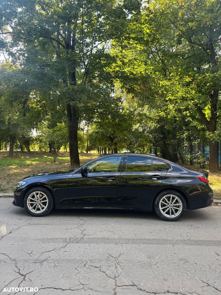 BMW Seria 3 320i xDrive AT - 1