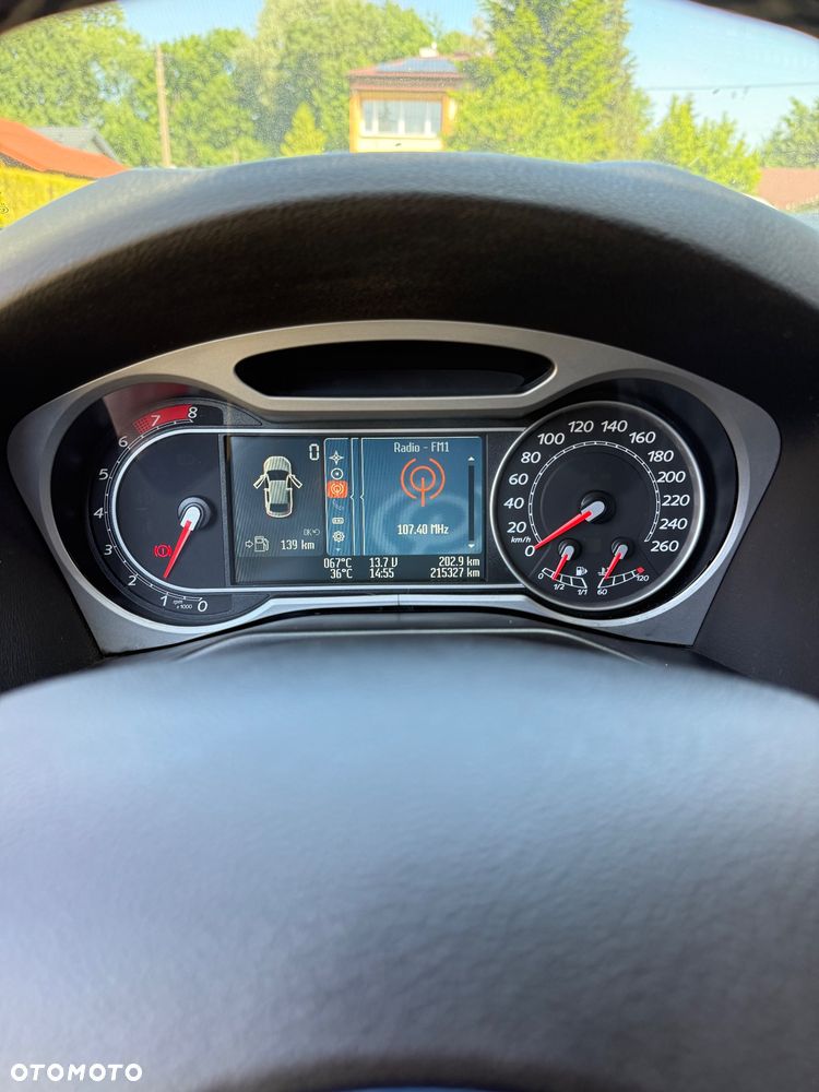 Ford Mondeo - 9