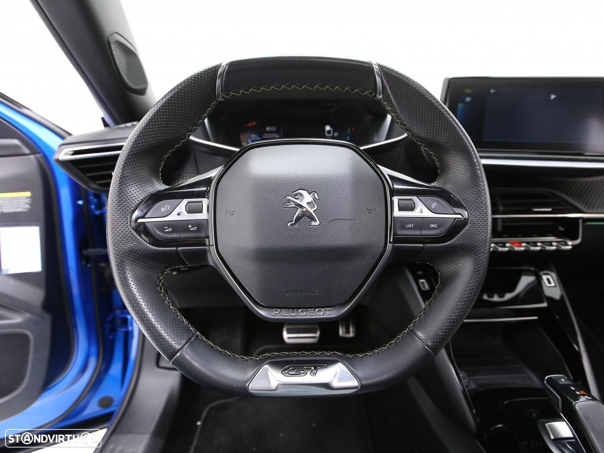 Peugeot e-2008 50 kWh GT - 19