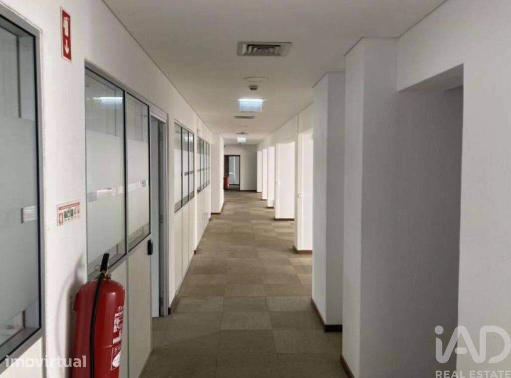 Escritório em Avenidas Novas de 771,00 m2 - Grande imagem: 4/22