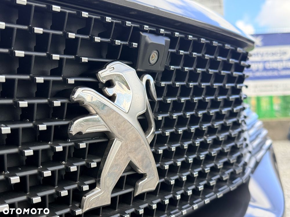 Peugeot 3008 BlueHDi 130 Stop & Start EAT8 GT - 4