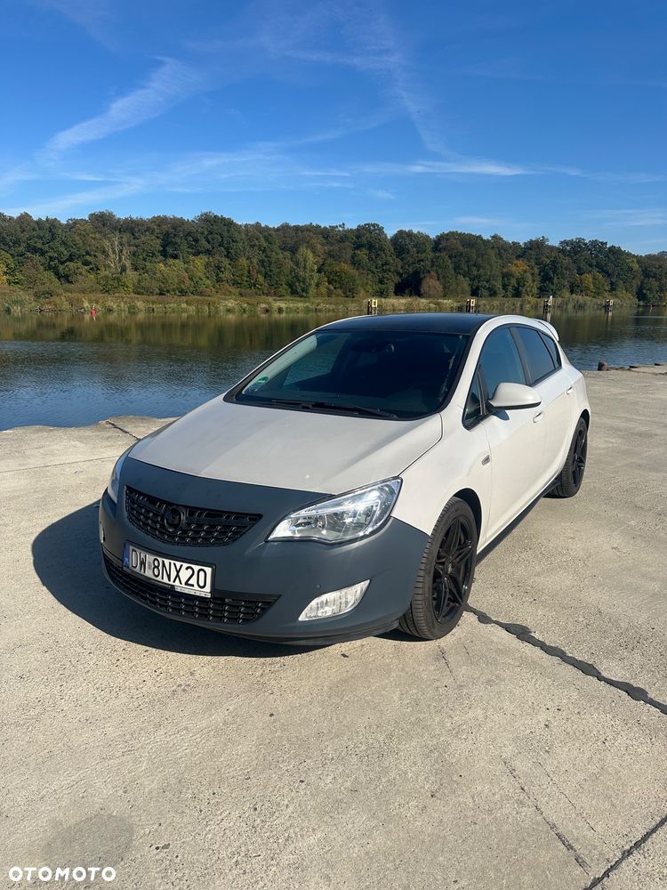 Opel Astra - 1
