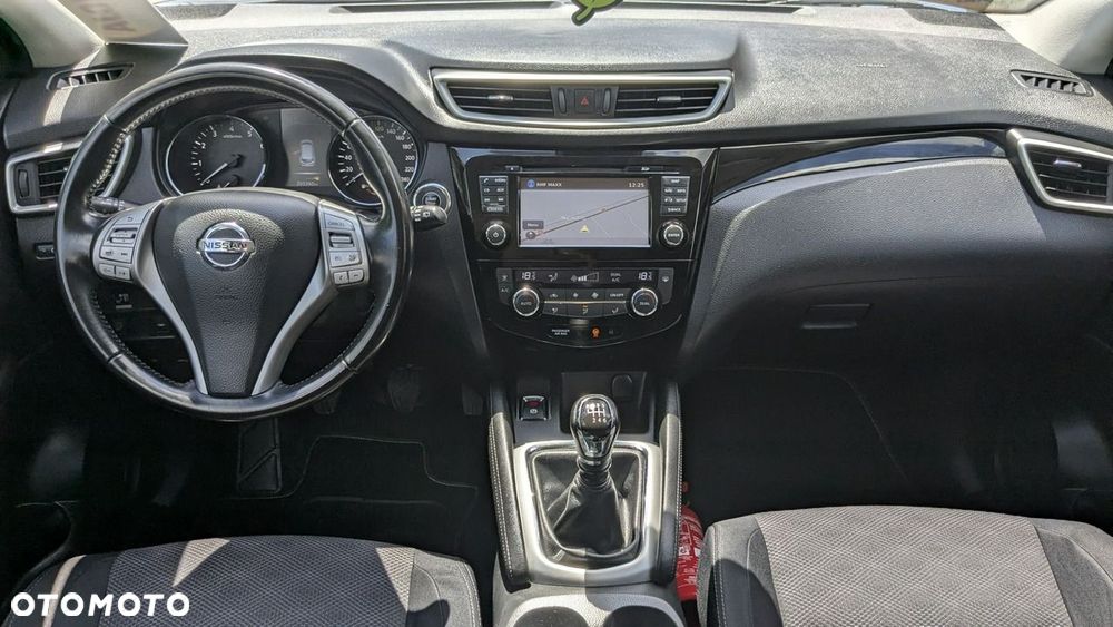 Nissan Qashqai - 23