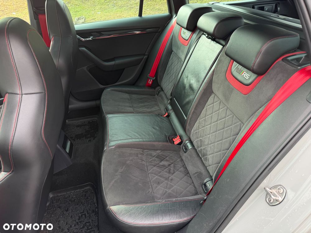 Skoda Octavia 2.0 TSI RS 230 DSG - 14