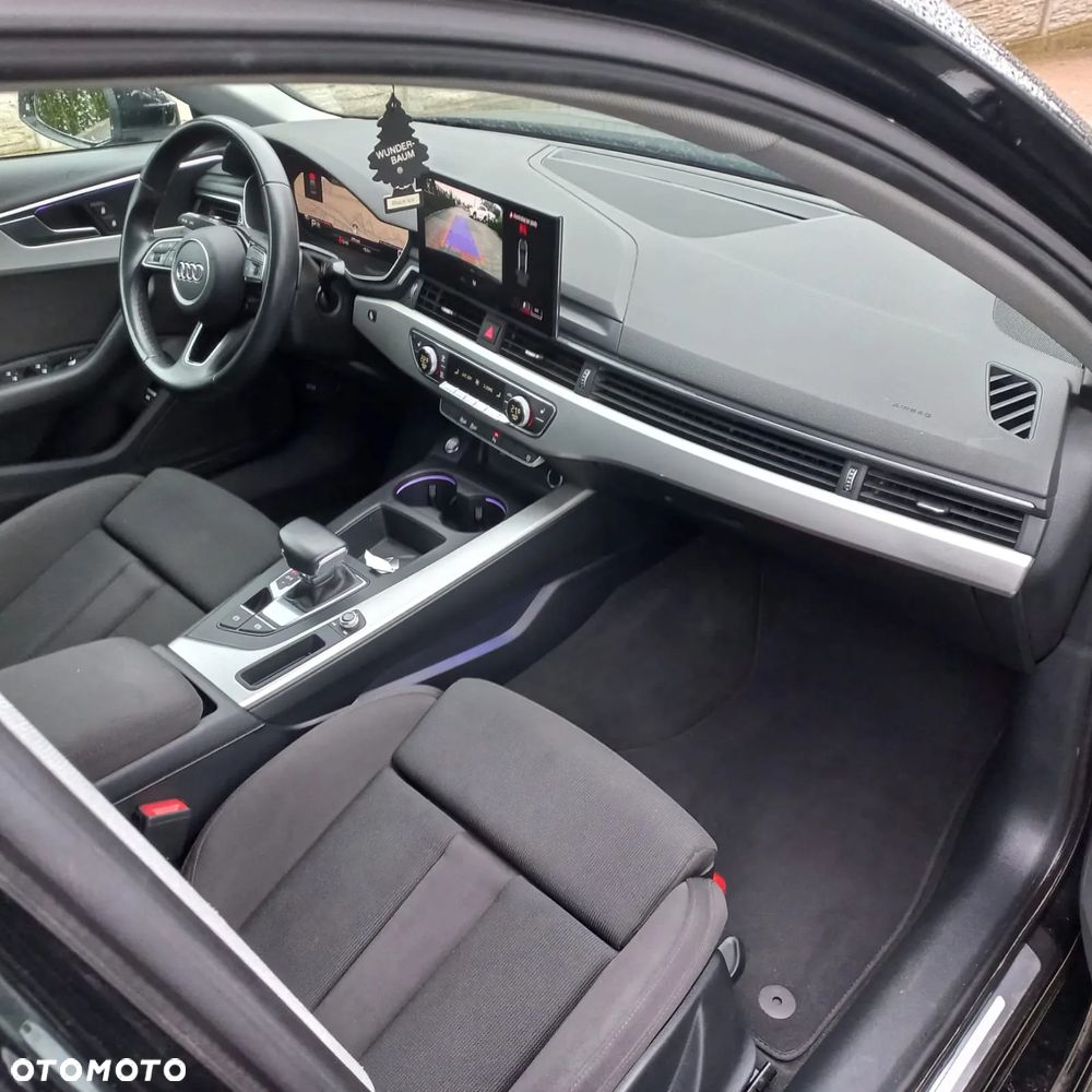 Audi A4 Limousine - 27