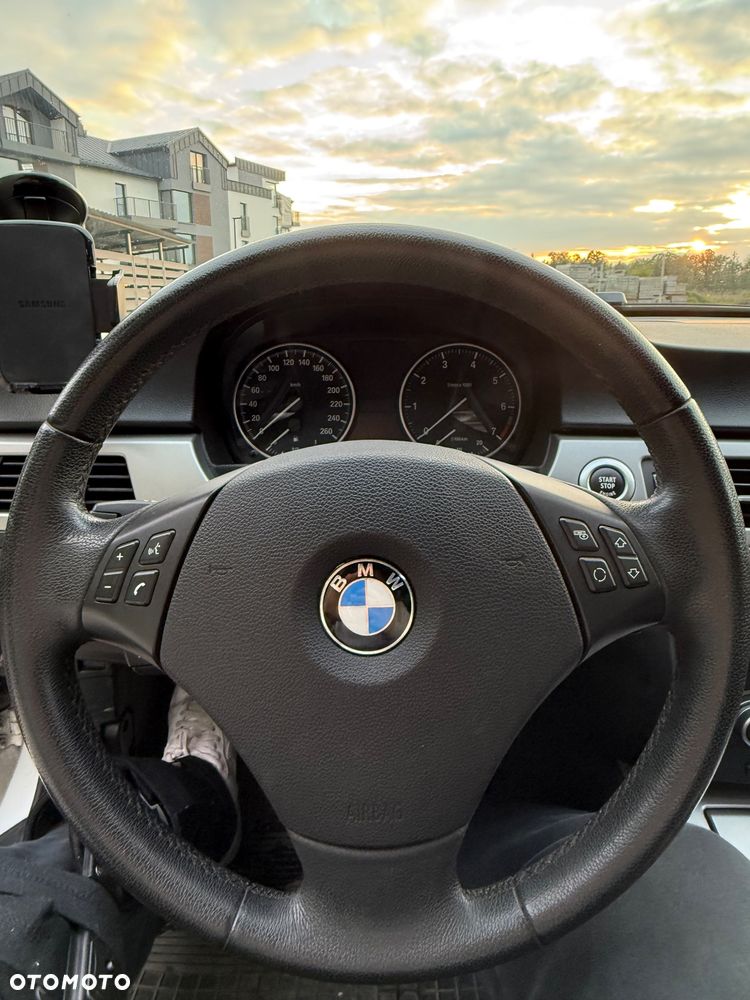 BMW Seria 3 - 13