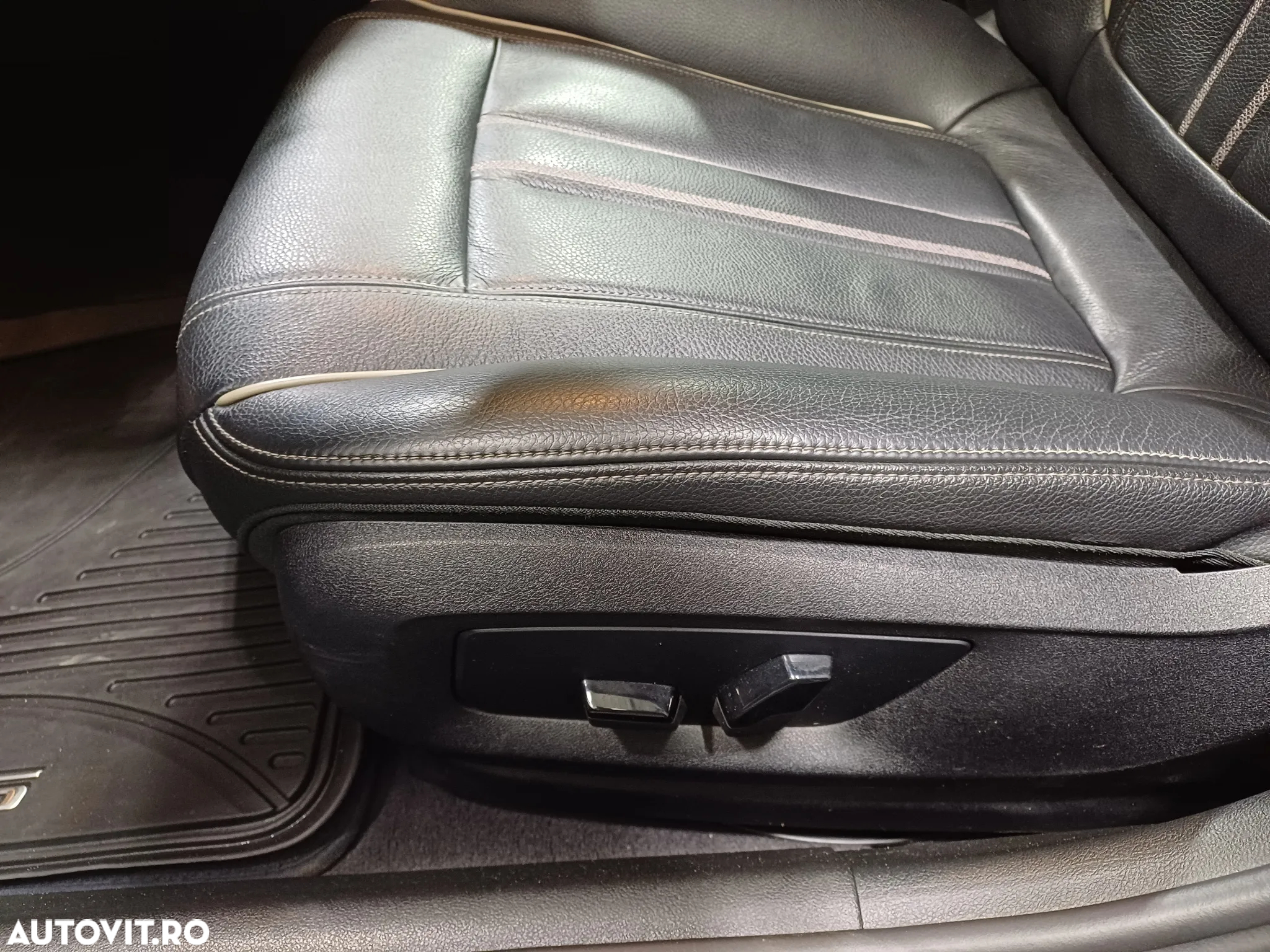 BMW Seria 5 520d xDrive AT - 10