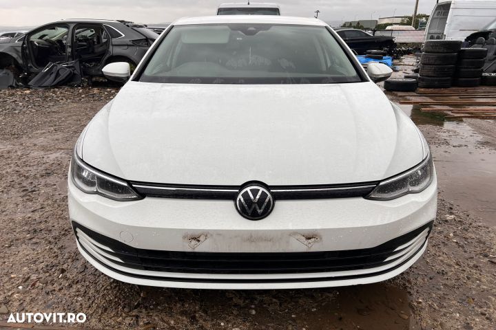 Dezmembrez Volkswagen VW Golf 8 [2020 - 2024] Hatchback 5 usi 1.5 TSI - 2