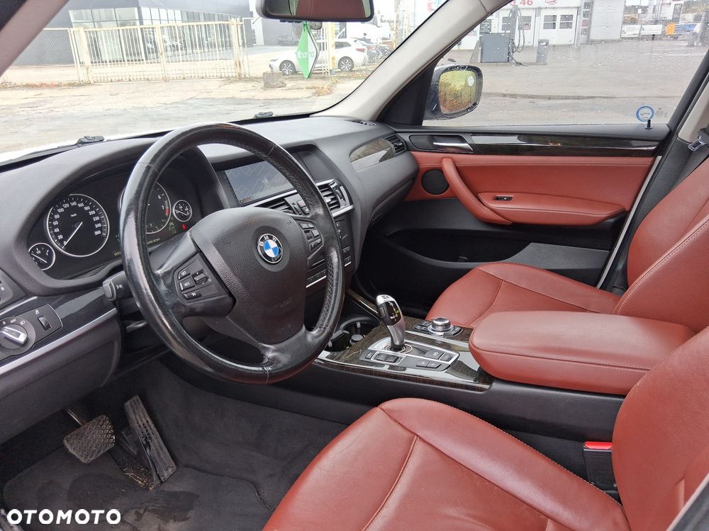 BMW X3 xDrive28i Advantage - 18