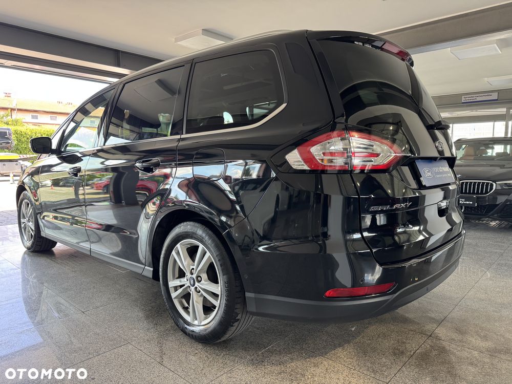 Ford Galaxy - 12