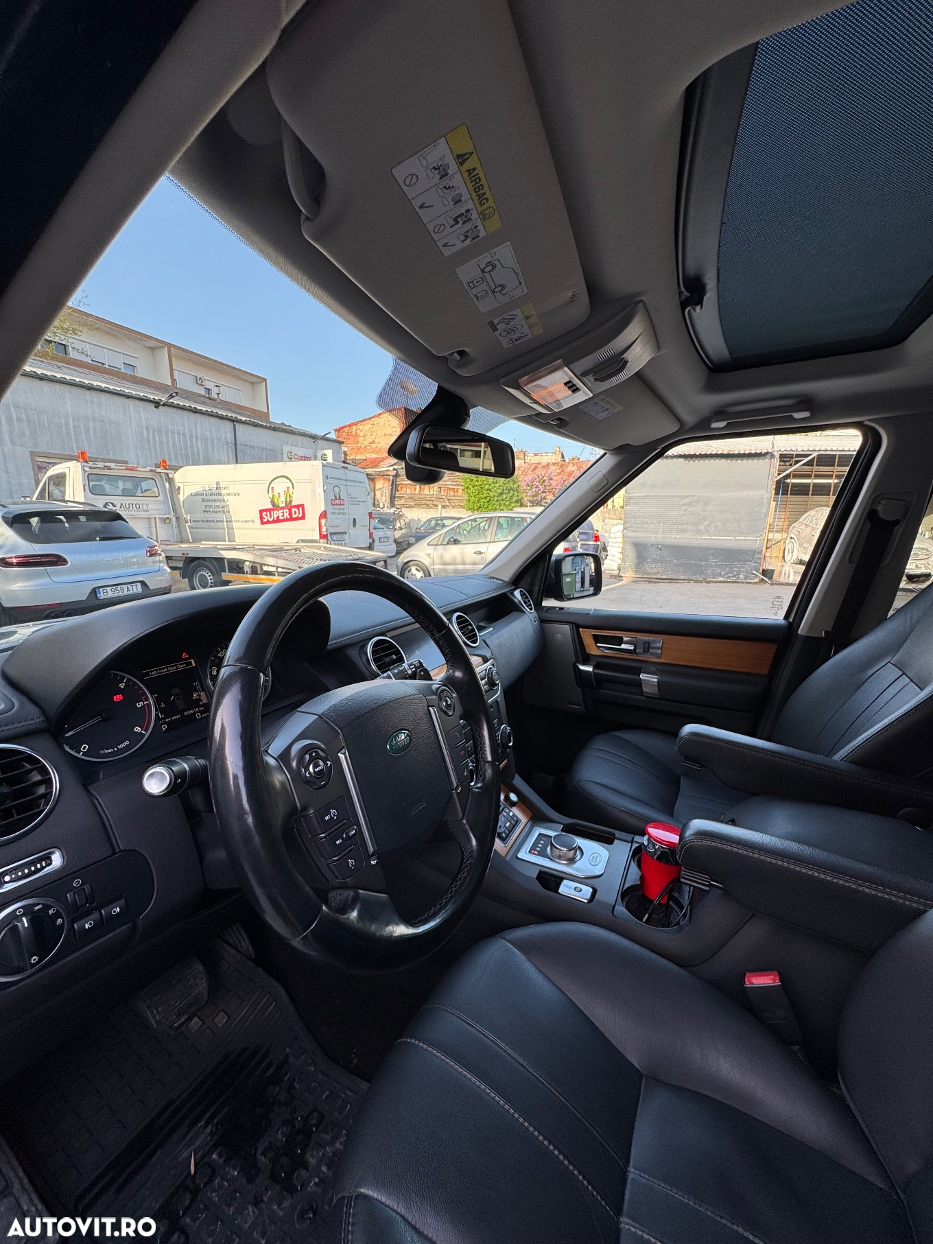 Land Rover Discovery 4 3.0 L SDV6 HSE Aut. - 12