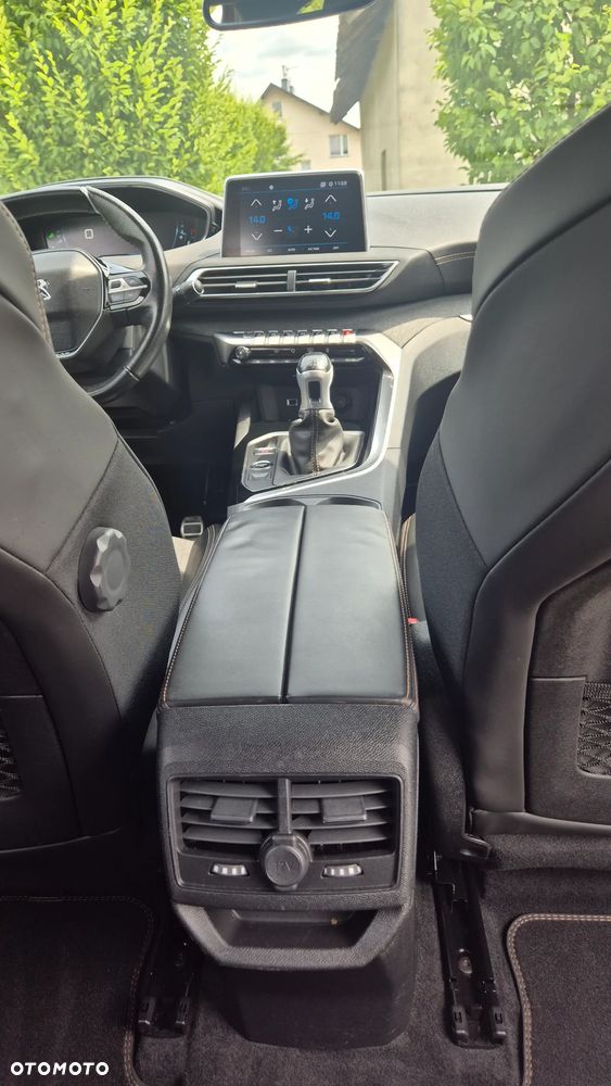 Peugeot 3008 PureTech 130 Stop & Start GPF Active Business-Paket - 28