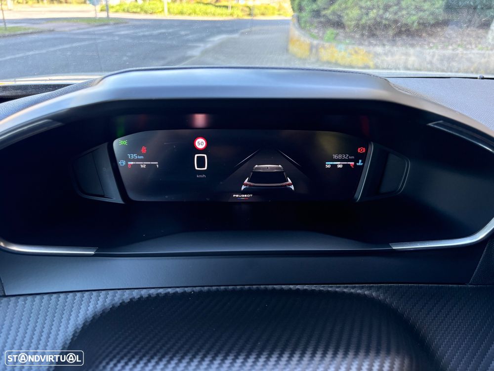 Peugeot 2008 1.2 PureTech Allure Pack - 16