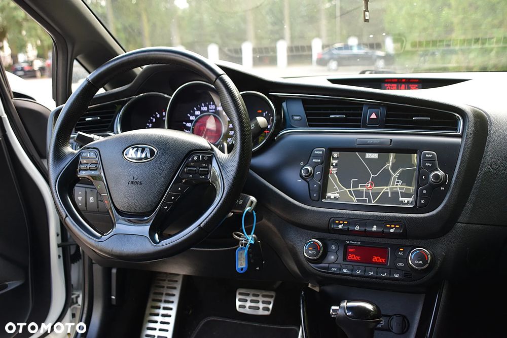 Kia Ceed 1.6 CRDi 136 DCT ISG GT Line - 25