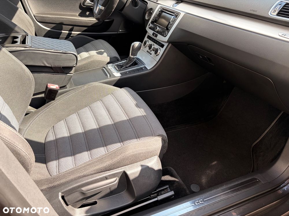 Volkswagen CC 1.8 TSI DSG - 12