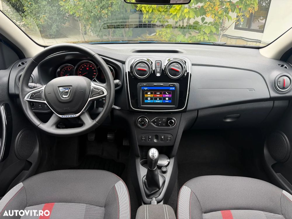 Dacia Sandero Stepway 2019 photo 2