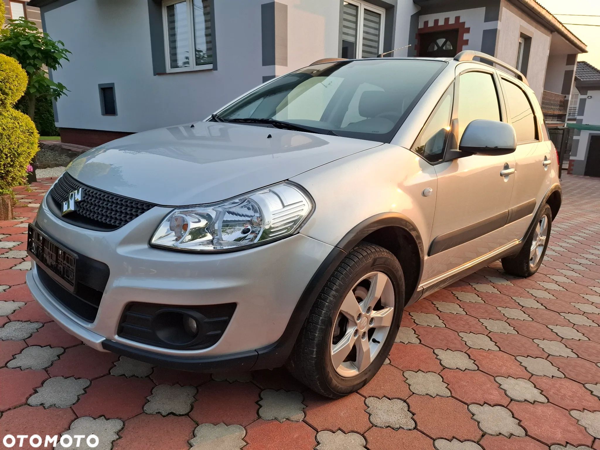 Suzuki SX4 1.6 Comfort Plus 4WD - 1