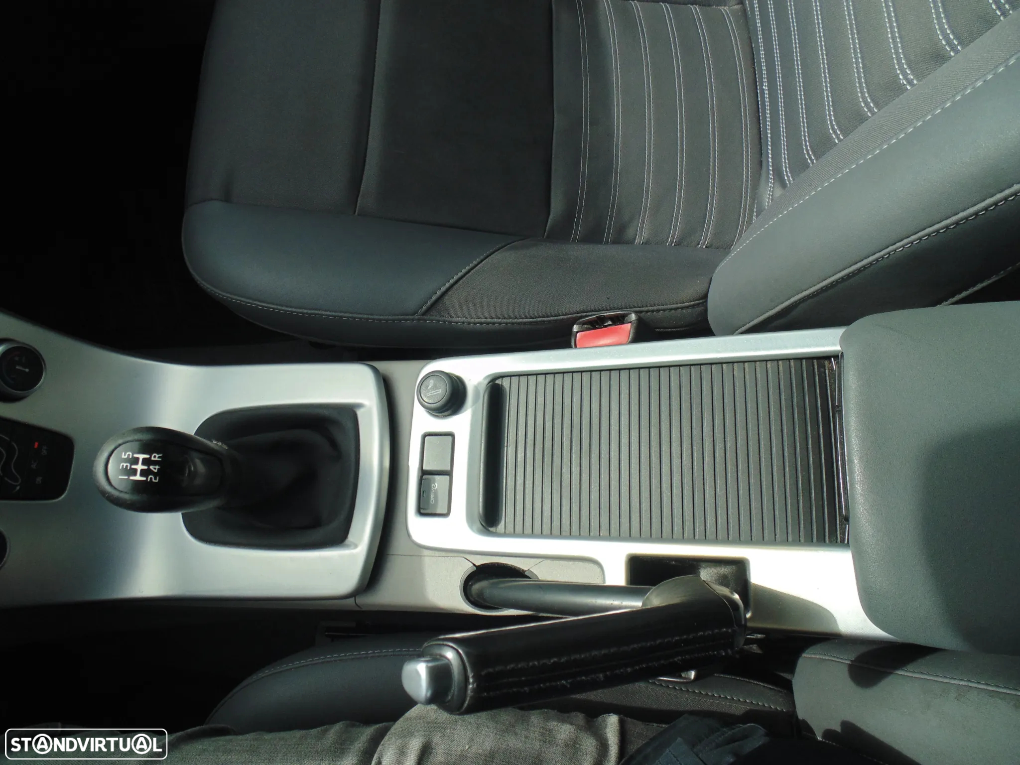 Volvo V50 1.6 D Drive Momentum Start/Stop - 29