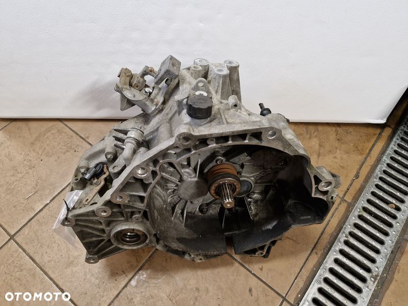 chevrolet hhr 2.4 b skrzynia biegów manual 5b 61yec yec f23 5495775 - 2