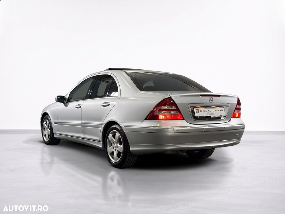 Mercedes-Benz C - 3