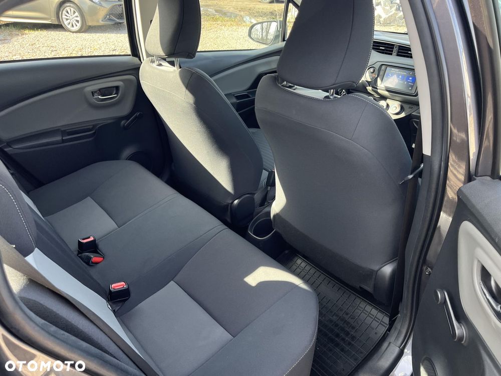Toyota Yaris 1.5 Premium - 19